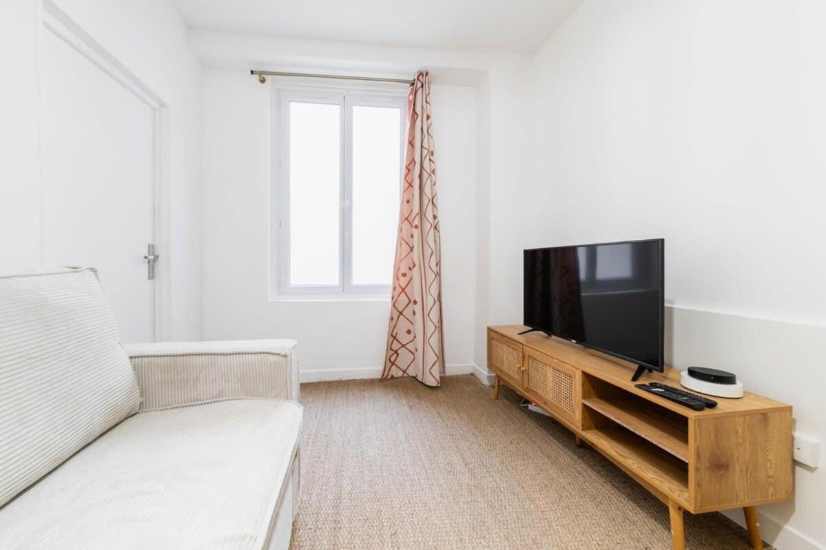 Jolie 2 Pieces 35M2 Bien Equipee 4P - Paris 20 - Flat-Guest Apartman Kültér fotó